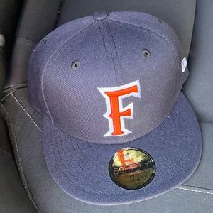 Cal state Fullerton fitted Hat 7 1/2 New Era Brand New